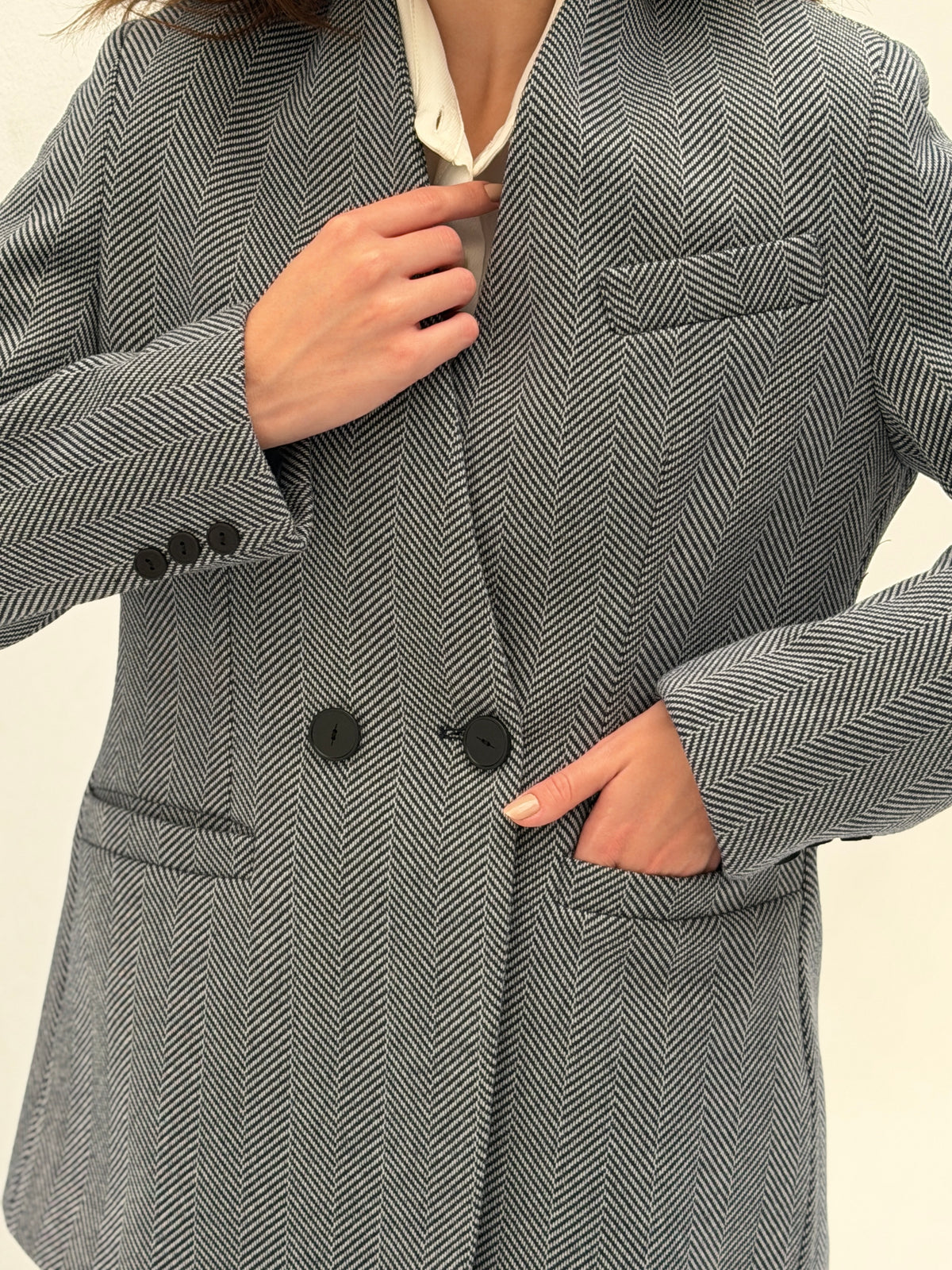 The Astor Navy Blazer