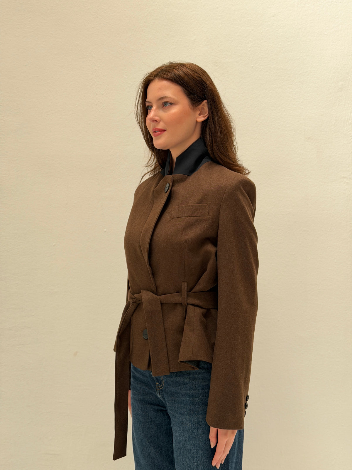 AMMU Arden Camel Brown cropped Blazer
