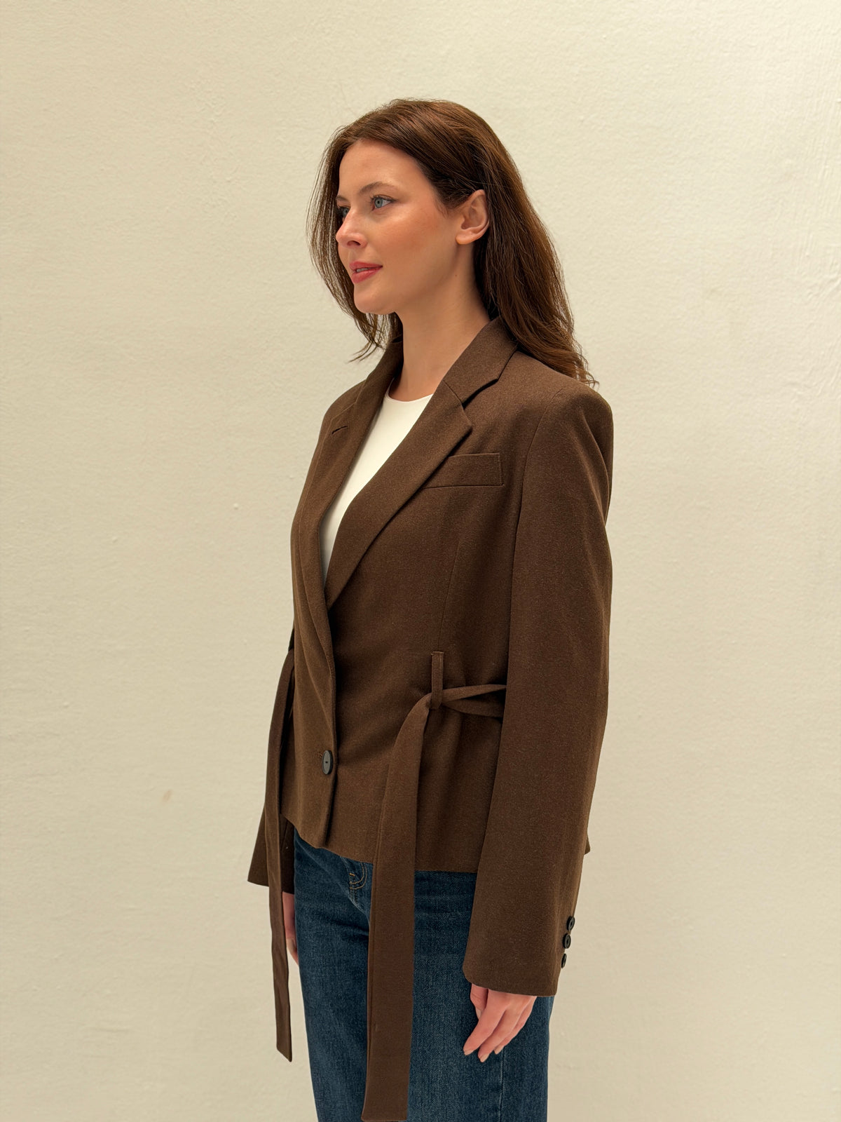 AMMU Arden Camel Brown cropped Blazer