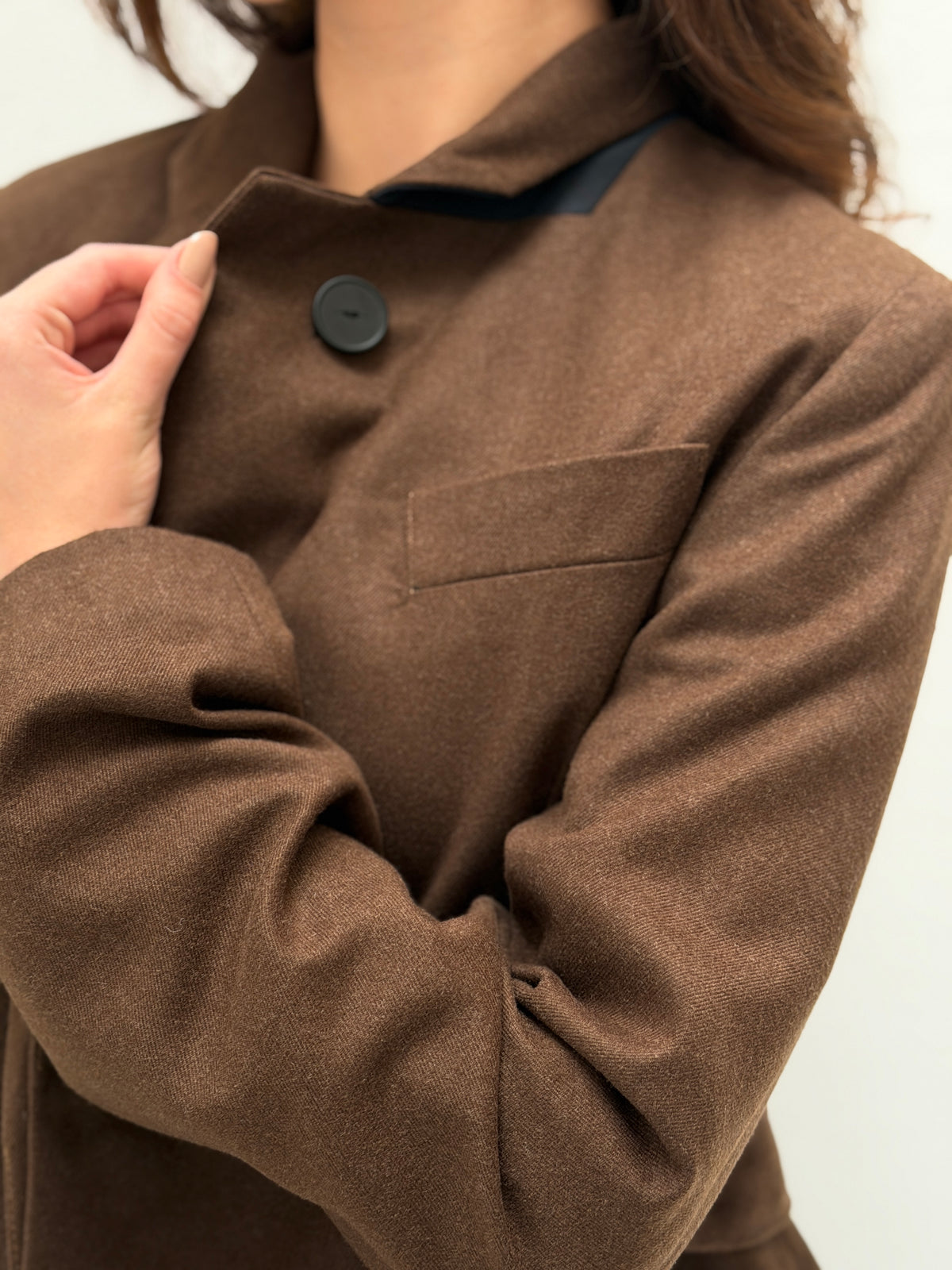 AMMU Arden Camel Brown cropped Blazer