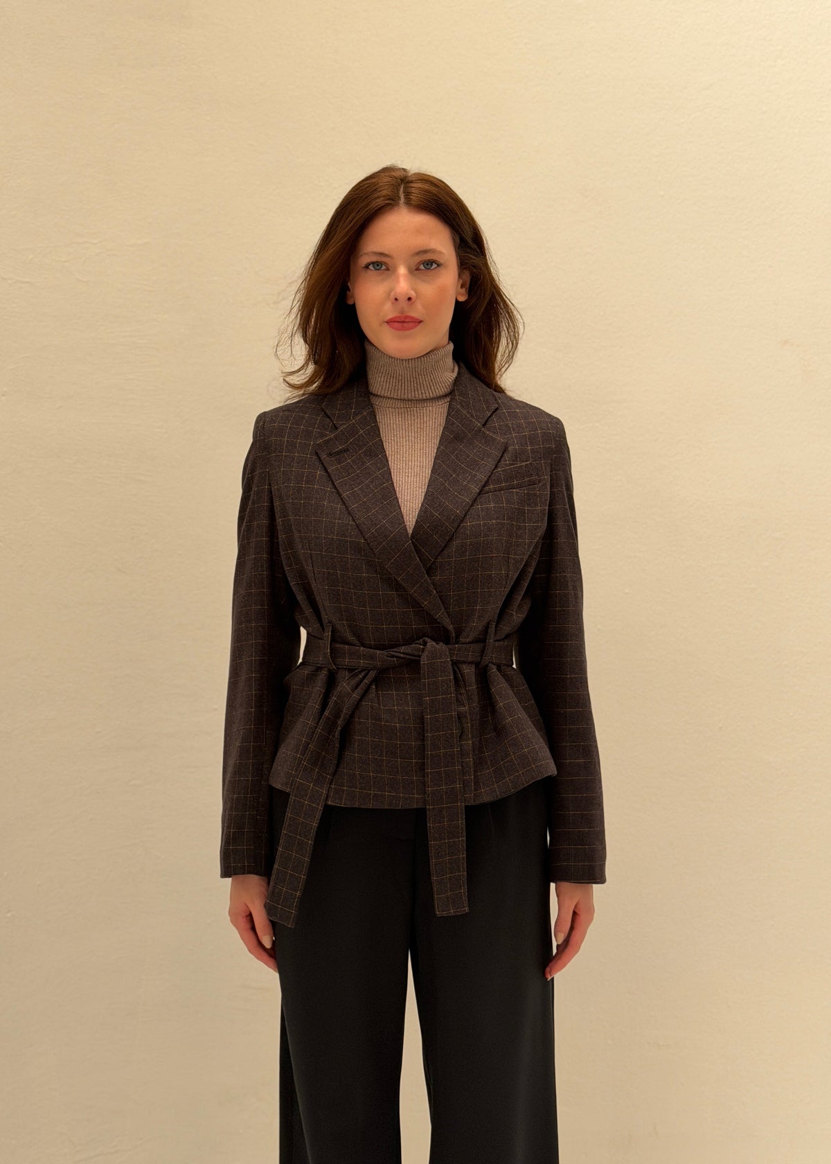 AMMU Harlow Charcoal cropped Blazer
